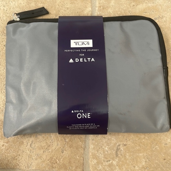 Tumi Bags Tumi For Delta First Class Amenity Kit Poshmark